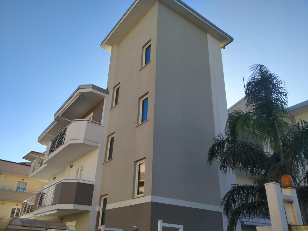B&B White One San Prisco Exterior foto